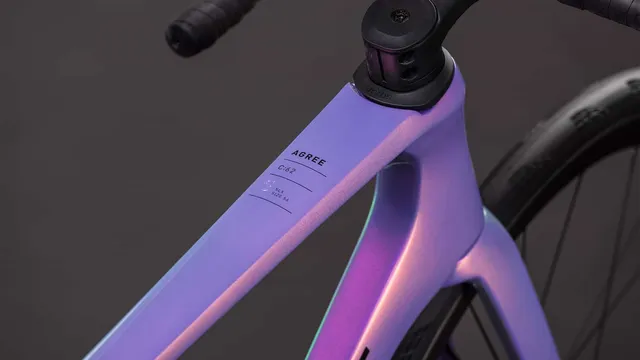 CUBE - Agree C:62 SLX cosmicpurple´n´black bei Mr. Bike Lichtenfels, Ansicht 2