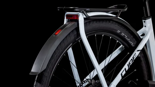 CUBE Kathmandu Hybrid ONE 800 polarwhite´n´black, Ansicht 5