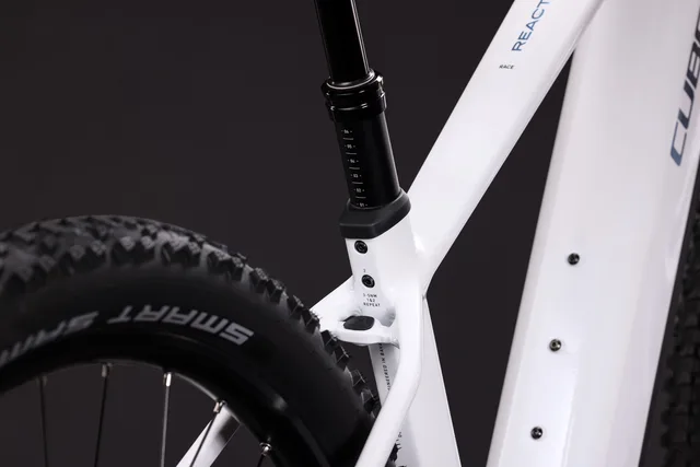 CUBE Reaction Hybrid Race 800 snow´n´black, Ansicht 8