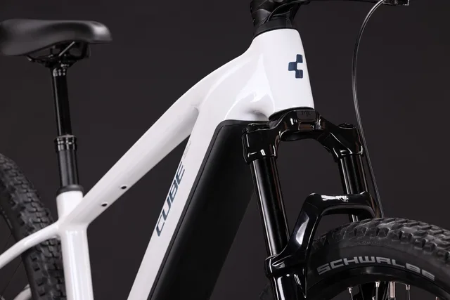 CUBE Reaction Hybrid Race 800 snow´n´black, Ansicht 10