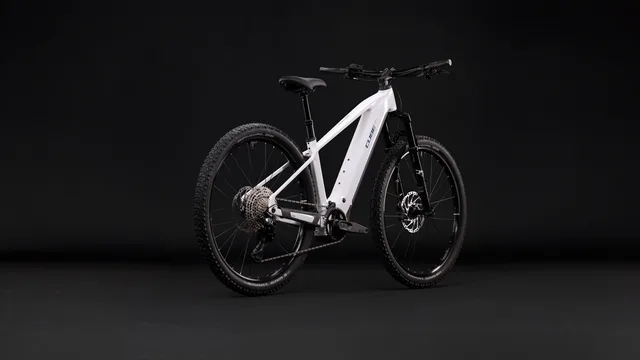 CUBE Reaction Hybrid Race 800 snow´n´black, Ansicht 3