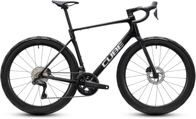 CUBE Attain C:62 SLT carbon´n´white