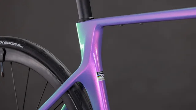 CUBE - Agree C:62 SLX cosmicpurple´n´black bei Mr. Bike Lichtenfels, Ansicht 6