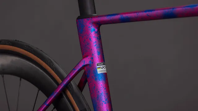 CUBE - Litening AIR C:68X Race dazzlepink´n´blue bei Mr. Bike Lichtenfels, Ansicht 6