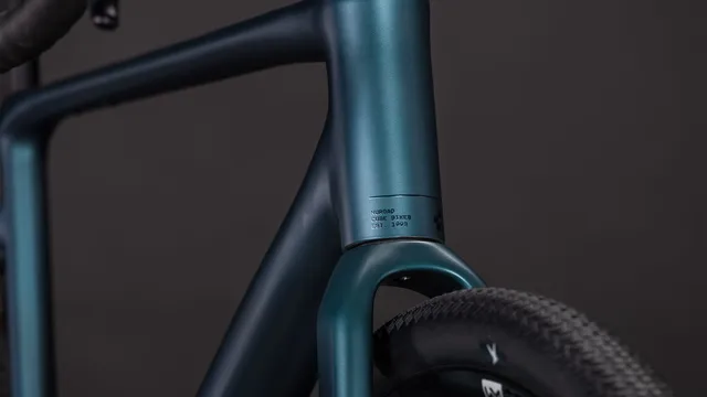 CUBE - Nuroad Race royalgreen´n´black bei Mr. Bike Lichtenfels, Ansicht 5