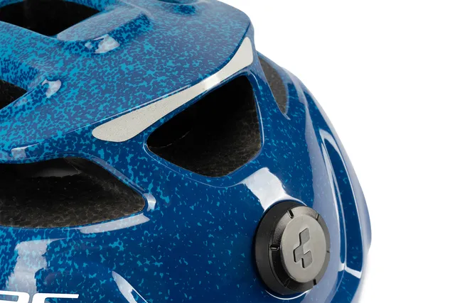 CUBE Helm FINK, Ansicht 4