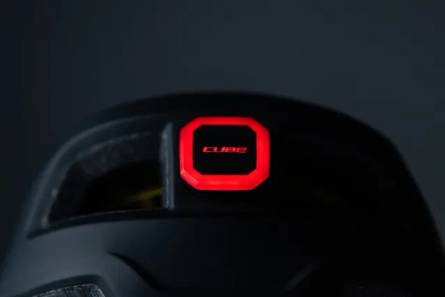 CUBE Helm Rücklicht CMPT, Ansicht 3