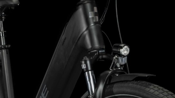 CUBE Touring Hybrid Pro 625 black´n´metal – Bild 9