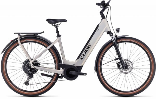 CUBE Touring Hybrid Pro 625 pearlysilver´n´black – Bild 17