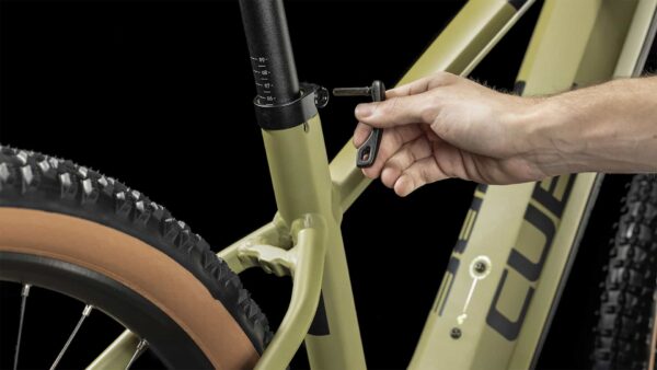 CUBE Reaction Hybrid Race 750 olive´n´green – Bild 2