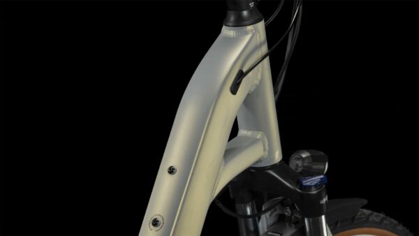 CUBE Touring Pro pearlysilver´n´black – Bild 8