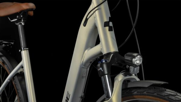 CUBE Touring Pro pearlysilver´n´black – Bild 9