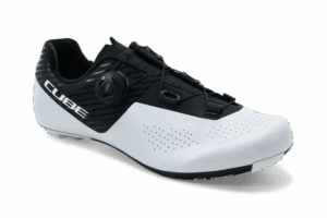 Der CUBE Schuhe RD SYDRIX PRO ist ein schwarz-weißer Radschuh mit BOA-Zifferblatt, perforierter Spitze, schlankem, aerodynamischem Design und CUBE-Branding - erhältlich bei Mr. Bike Lichtenfels.