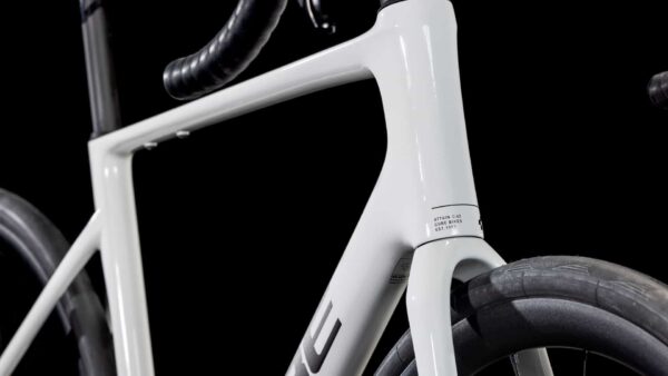 Cube Attain C:62 SLX cotton´n´grey