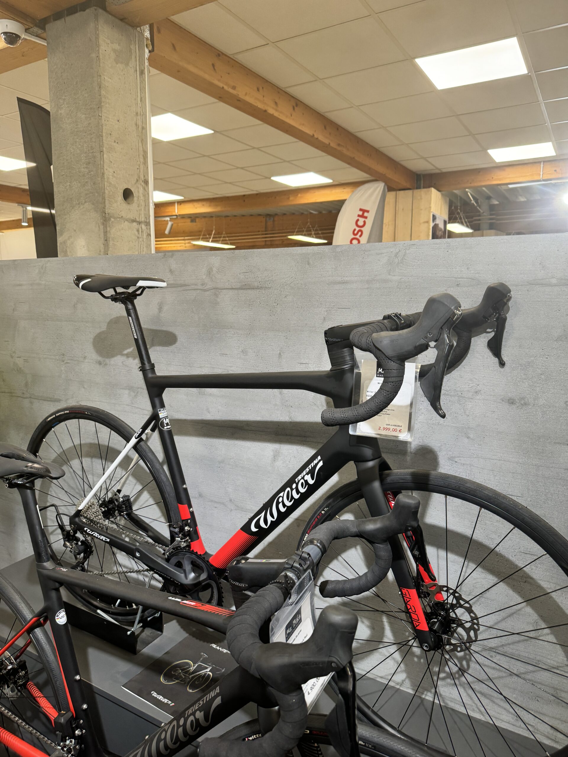 Wilier Garda Disc Ultegra NDR 38 Black/ Red Gr. XXL