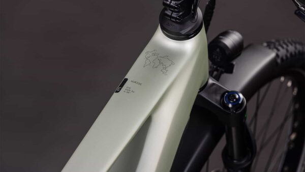 Cube Nuride Hybrid EXC 800 lemongrass´n´reflex