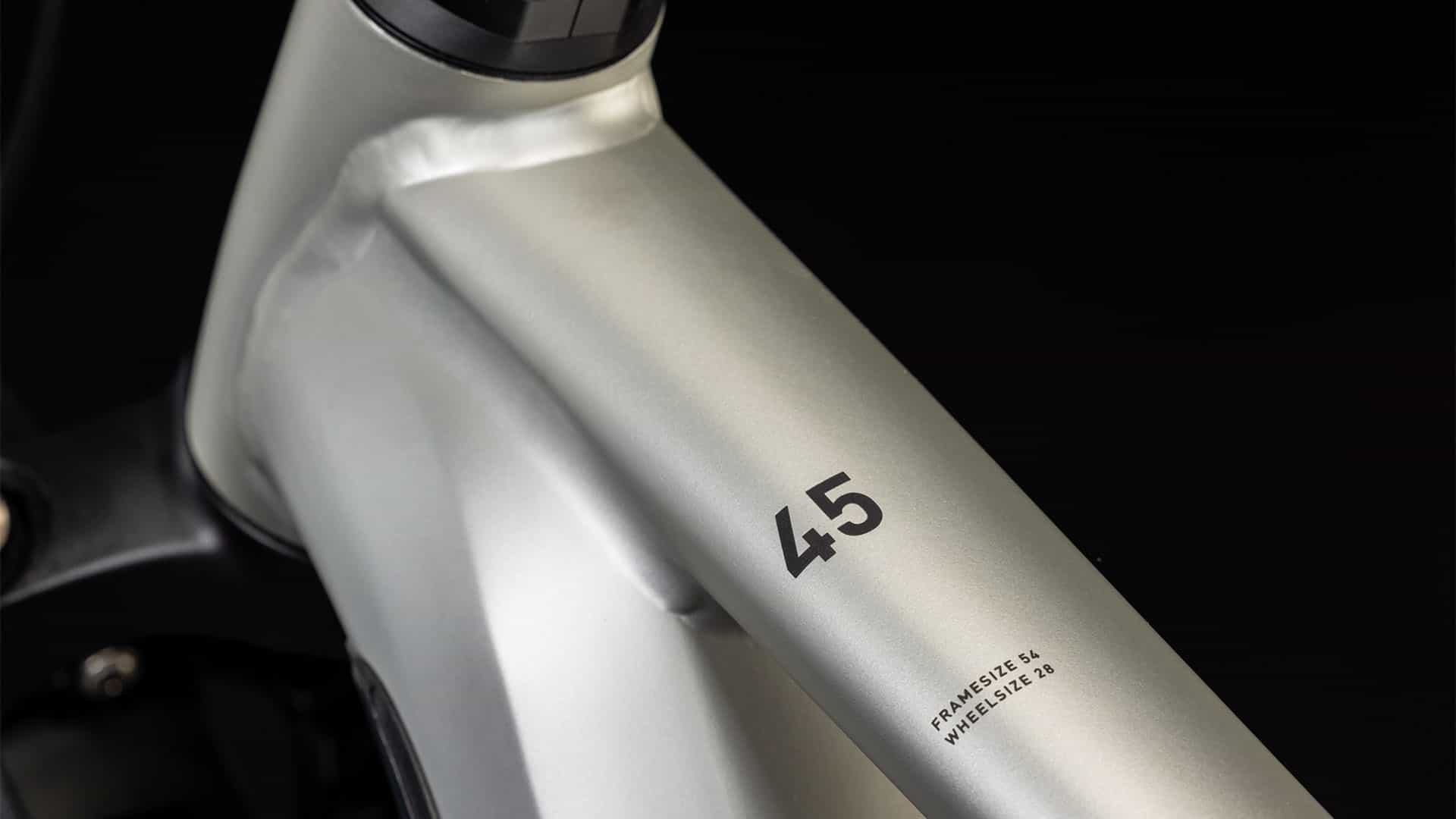 Cube Kathmandu Hybrid 45 750 grey´n´reflex