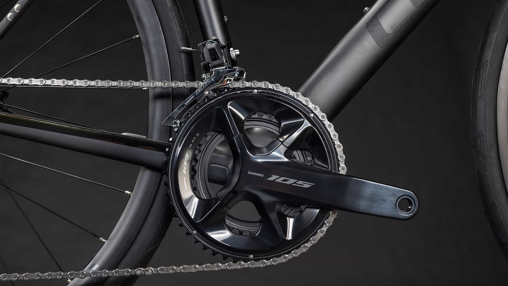 Cube Attain C:62 Race blackline