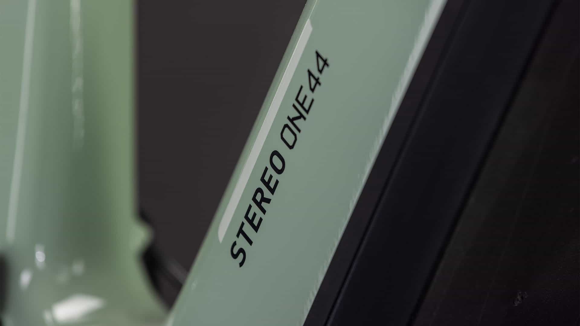 Cube Stereo Hybrid ONE44 HPC Race 800 driedherbs´n´black