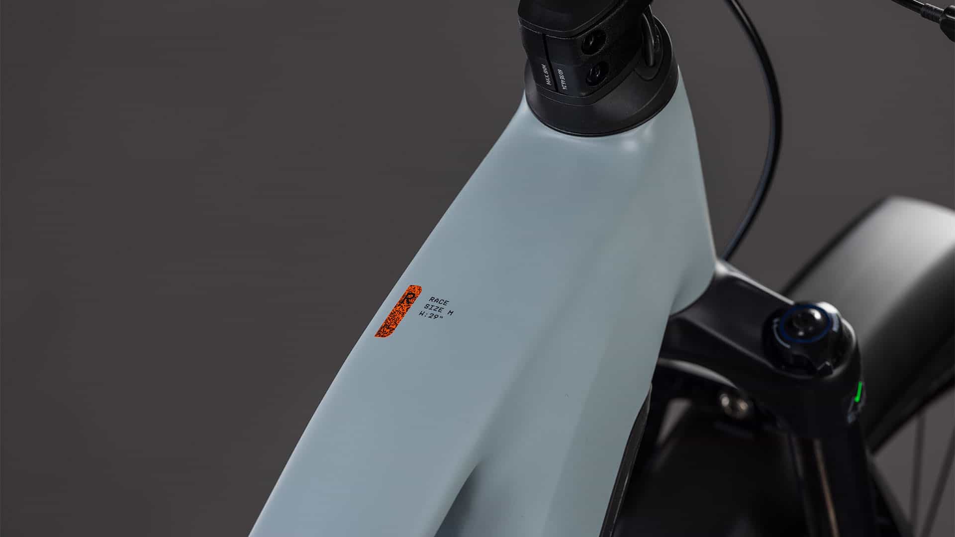 Cube Reaction Hybrid Race 800 FE vulcan´n´orange