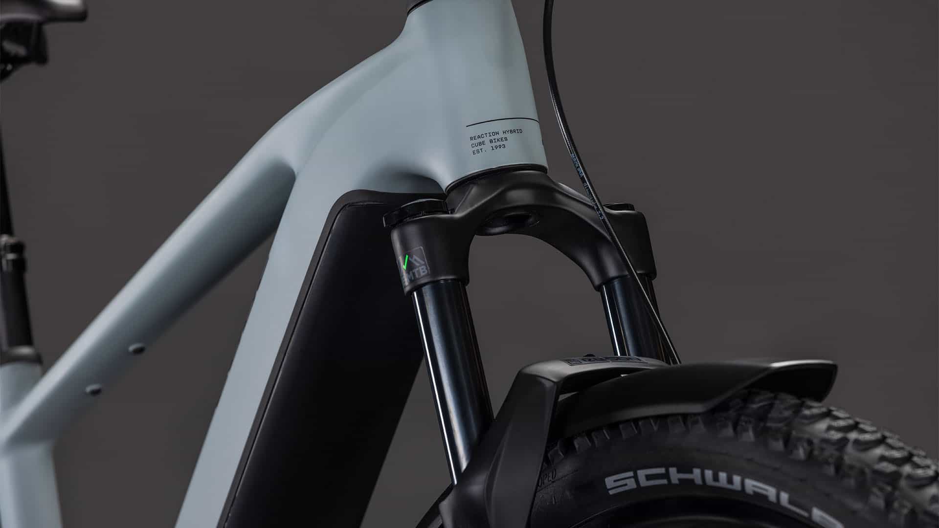 Cube Reaction Hybrid Race 800 FE vulcan´n´orange